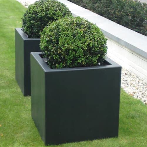 Adezz Carrez polyester plantenbak 50x50x50 cm met bodem (RAL7021)