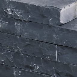 Slimwall black beauty rockface 40x16x8 cm 2